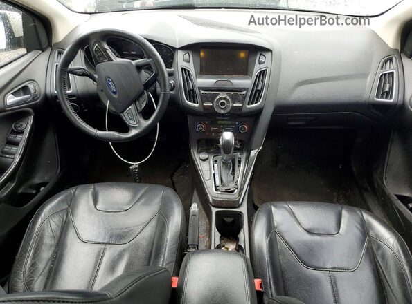 1FADP3J25GL383026 2016 FORD FOCUS White Vista del salpicadero
