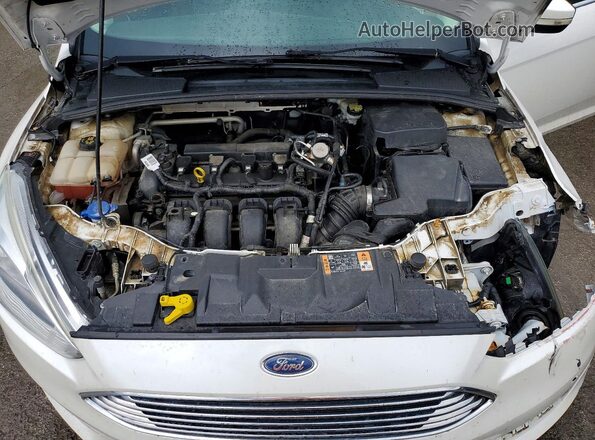 1FADP3J25GL383026 2016 FORD FOCUS White Vista interior trasera
