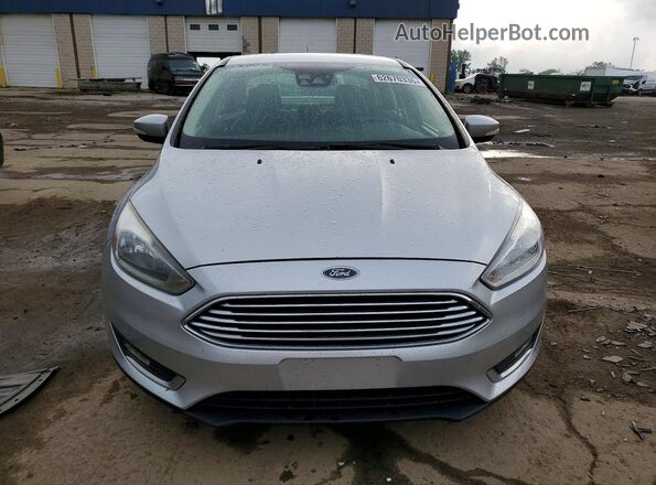 1FADP3J26GL252204 2016 FORD FOCUS Silver Vista frontal