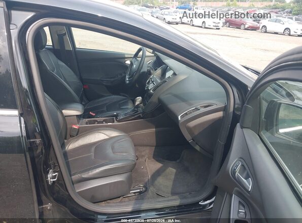1FADP3J26HL256481 2017 FORD FOCUS Black Vista interior delantera