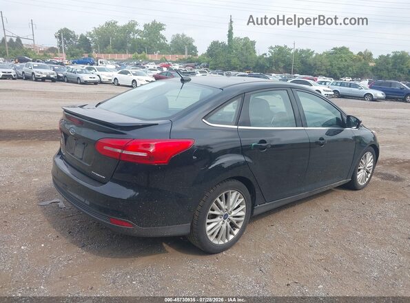 1FADP3J26HL256481 2017 FORD FOCUS Black Trasero derecho