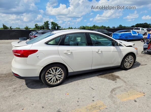 1FADP3J27HL269871 2017 FORD FOCUS White Հետևի աջ