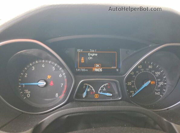 1FADP3J27HL346271 2017 FORD FOCUS Silver Вид щитка приладів