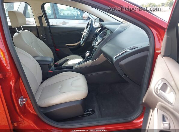 1FADP3J27JL281007 2018 FORD FOCUS Orange Vista interior delantera