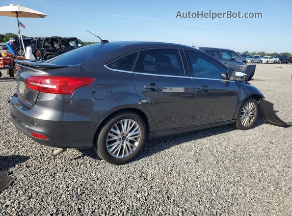 1FADP3J28JL324706 2018 FORD FOCUS Charcoal უკანა მარჯვენა