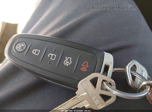 1FADP3J29HL302059 2017 FORD FOCUS Gold Առջևի վահանակի տեսք