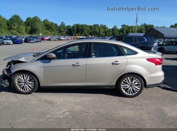 1FADP3J29HL302059 2017 FORD FOCUS Gold 