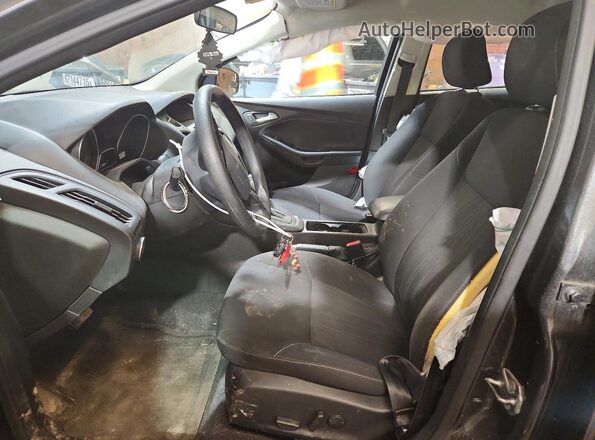 1FADP3K20GL377133 2016 FORD FOCUS Угольный Вид салона спереди
