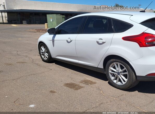 1FADP3K20HL299809 2017 FORD FOCUS Белый Задняя левая четверть
