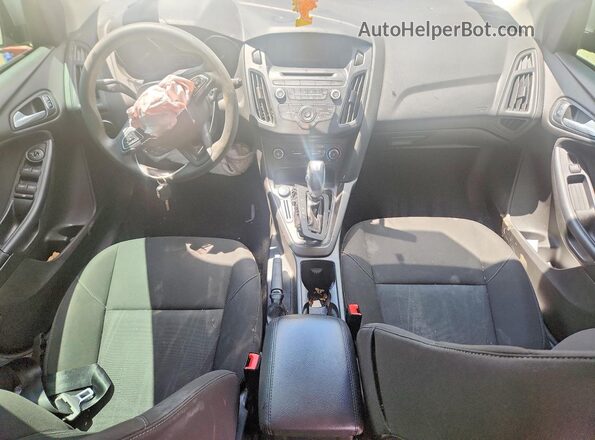 1FADP3K21GL221974 2016 FORD FOCUS Silver Առջևի վահանակի տեսք