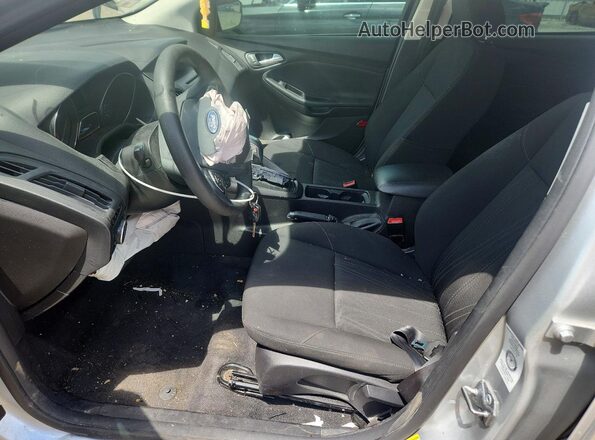 1FADP3K21GL221974 2016 FORD FOCUS Silver Սալոնի դիմացի տեսք