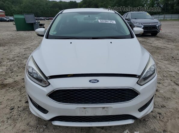 1FADP3K21GL227919 2016 FORD FOCUS White Front view