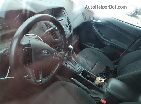 1FADP3K21GL227919 2016 FORD FOCUS White Dashboard view