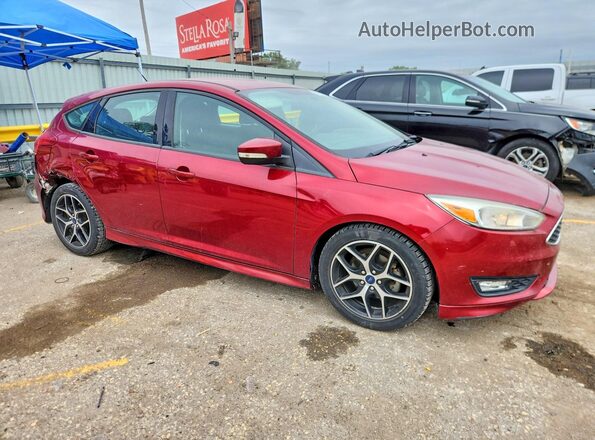 1FADP3K21GL362270 2016 FORD FOCUS Red Front right