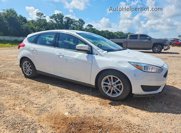 1FADP3K21JL231976 2018 FORD FOCUS White Front right