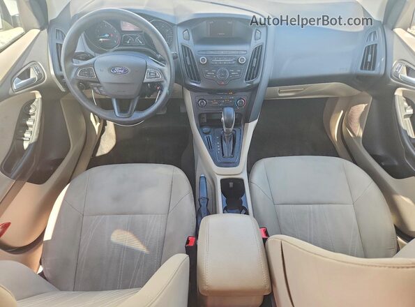 1FADP3K21JL231976 2018 FORD FOCUS White Dashboard view
