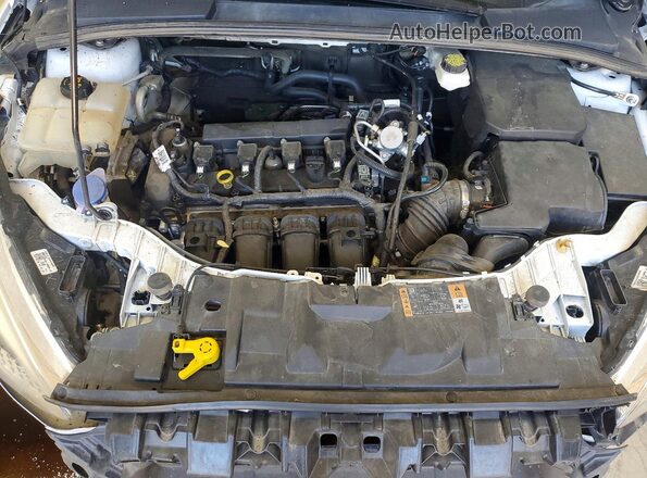 1FADP3K21JL299243 2018 FORD FOCUS White Սալոնի հետևի տեսք