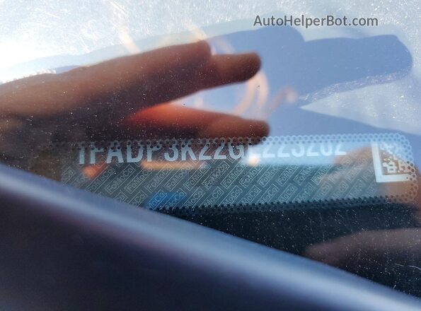 1FADP3K22GL223202 2016 FORD FOCUS Black Engine compartment view