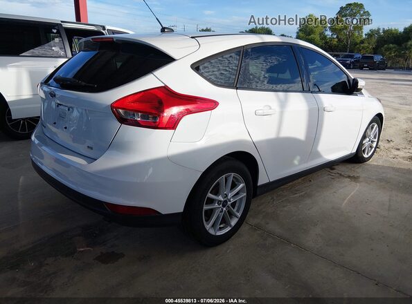 1FADP3K22HL208569 2017 FORD FOCUS Белый Задняя правая четверть