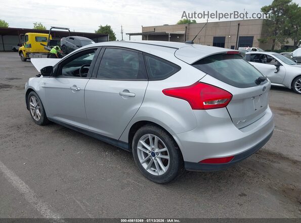 1FADP3K22HL271607 2017 FORD FOCUS Серебряный Задняя левая четверть