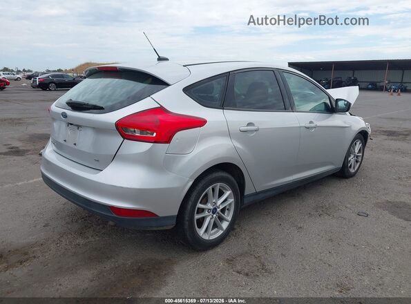 1FADP3K22HL271607 2017 FORD FOCUS Серебряный Задняя правая четверть