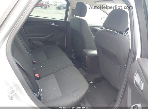 1FADP3K22HL271607 2017 FORD FOCUS Серебряный Вид наклейки с VIN-кодом