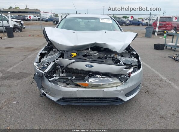 1FADP3K22HL271607 2017 FORD FOCUS Серебряный Вид задней части салона