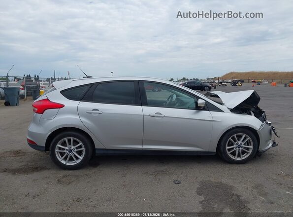 1FADP3K22HL271607 2017 FORD FOCUS Серебряный Панорамный вид салона 360°