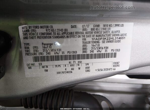1FADP3K22HL314651 2017 FORD FOCUS Silver ძრავის განყოფილების ხედი