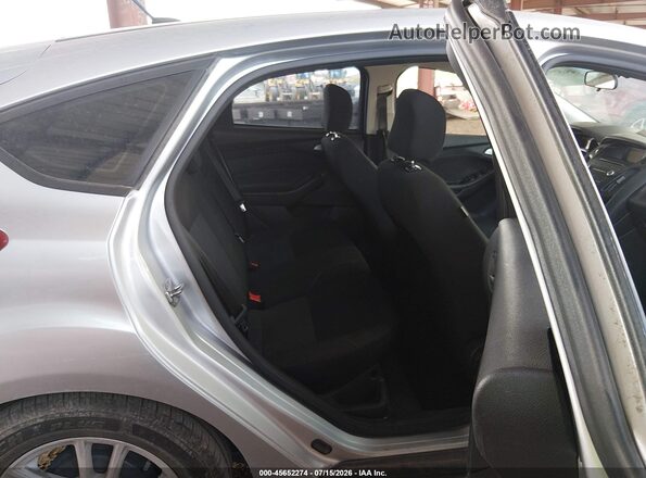 1FADP3K22HL314651 2017 FORD FOCUS Silver VIN კოდის სტიკერის ხედი