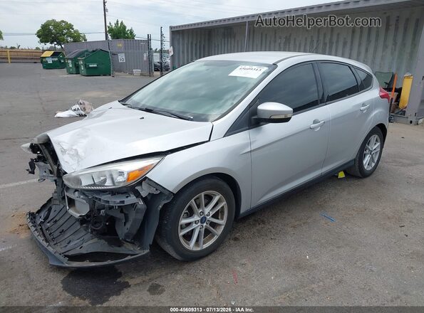 1FADP3K22HL319638 2017 FORD FOCUS Silver Передня ліва чверть