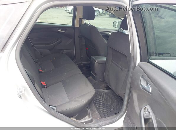 1FADP3K22HL319638 2017 FORD FOCUS Silver Вид наклейки з VIN-кодом