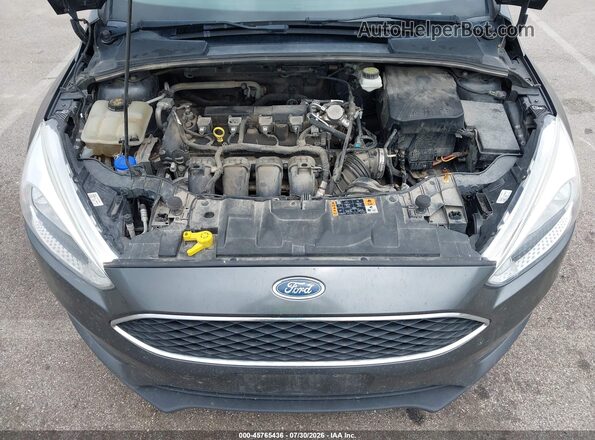 1FADP3K22JL270155 2018 FORD FOCUS Gray Rear view