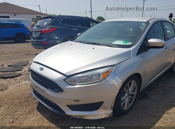 1FADP3K22JL300934 2018 FORD FOCUS Silver Widok z przodu