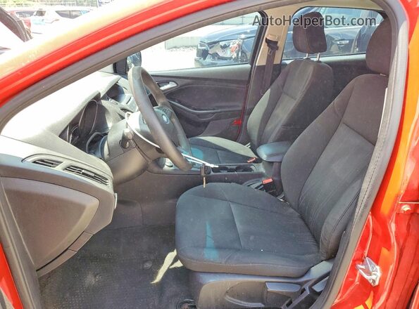 1FADP3K23GL309425 2016 FORD FOCUS Red წინა სალონის ხედი