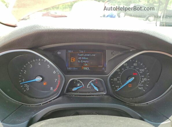 1FADP3K23GL309425 2016 FORD FOCUS Red ხელსაწყოთა პანელის ხედი