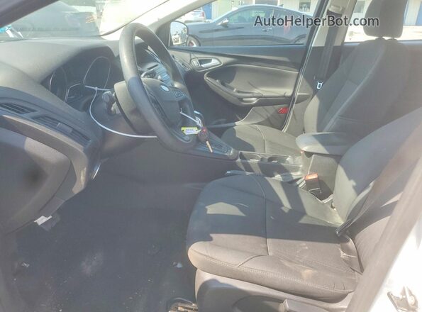 1FADP3K23GL313586 2016 FORD FOCUS White Vista interior delantera