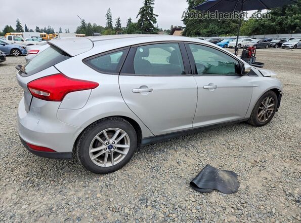 1FADP3K23HL290795 2017 FORD FOCUS Silver Rear right