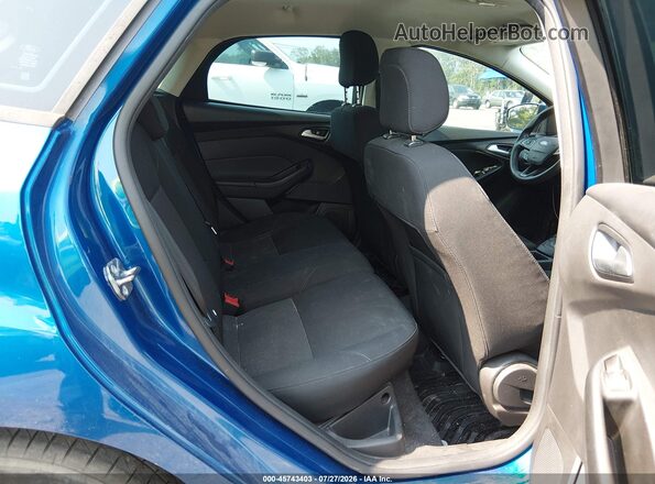 1FADP3K23JL220574 2018 FORD FOCUS Blue VIN sticker view