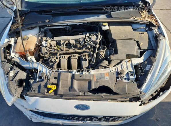 1FADP3K23JL265627 2018 FORD FOCUS White Սալոնի հետևի տեսք