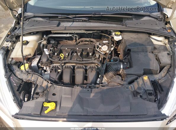 1FADP3K23JL308699 2018 FORD FOCUS Gold Vista trasera