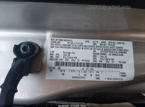 1FADP3K23JL308699 2018 FORD FOCUS Gold Vista del compartimento del motor