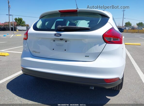 1FADP3K23JL328967 2018 FORD FOCUS White Դիմացի տեսք