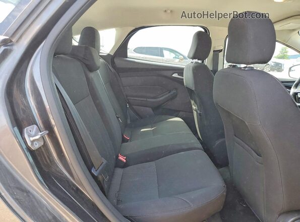 1FADP3K24GL245475 2016 FORD FOCUS Gray Вид задніх сидінь