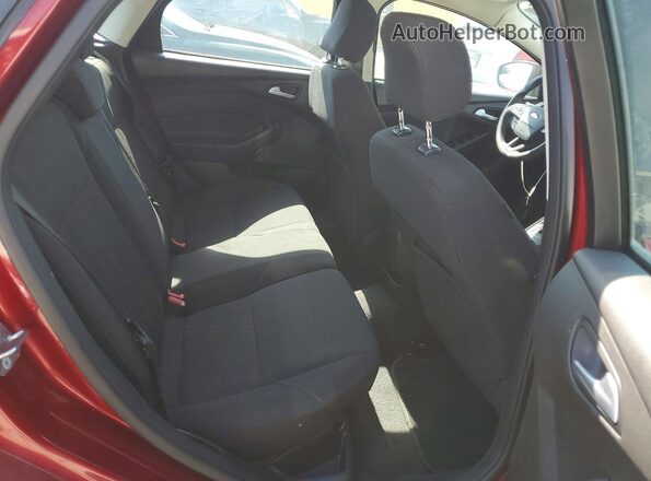 1FADP3K24GL251518 2016 FORD FOCUS Red Սալոնի հետևի տեսք