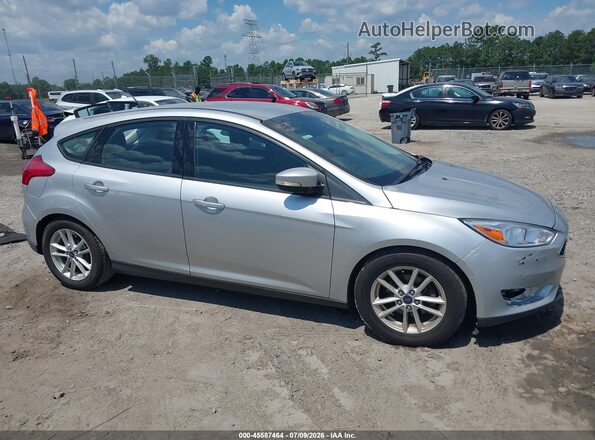 1FADP3K24GL259487 2016 FORD FOCUS Silver Vista interior trasera