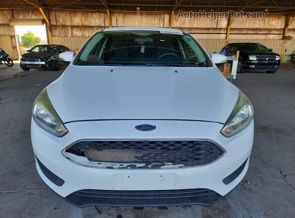 1FADP3K24HL217368 2017 FORD FOCUS White Front view