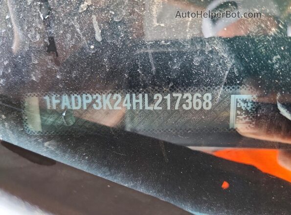 1FADP3K24HL217368 2017 FORD FOCUS White Engine compartment view