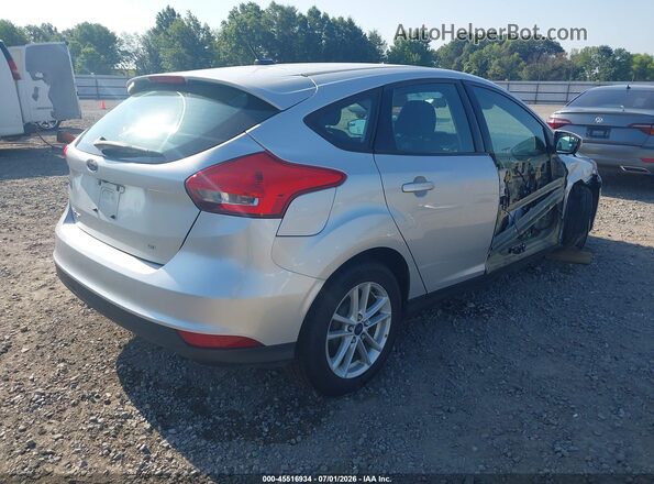 1FADP3K24HL224773 2017 FORD FOCUS Silver Trasero derecho