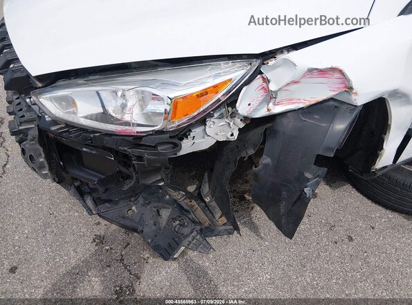 1FADP3K24HL278364 2017 FORD FOCUS White Вид спереду